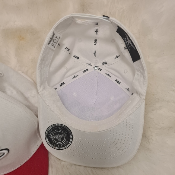 2 caps - Picture 3 of 5